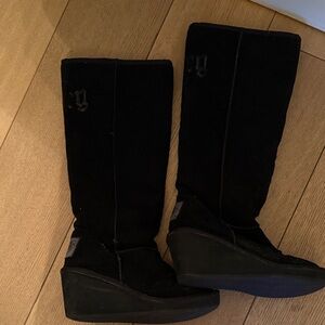 Juicy Couture Warm Boots